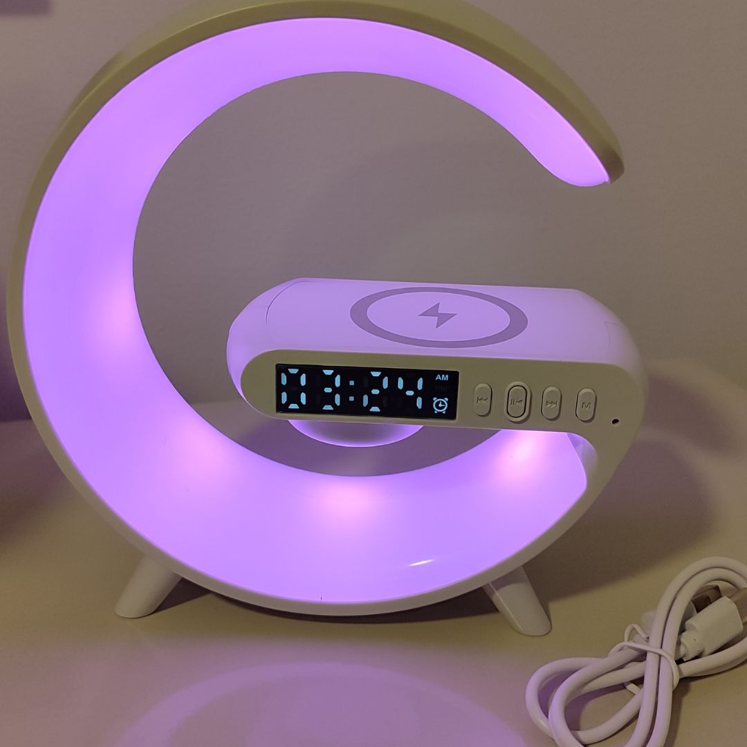 Lámpara G Inteligente 4-en-1 para Tu Espacio de Enfoque.