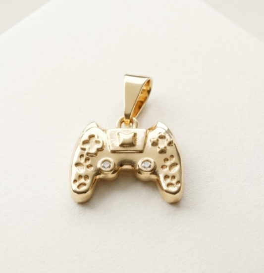 Dije Video juego Laminado Oro 18k