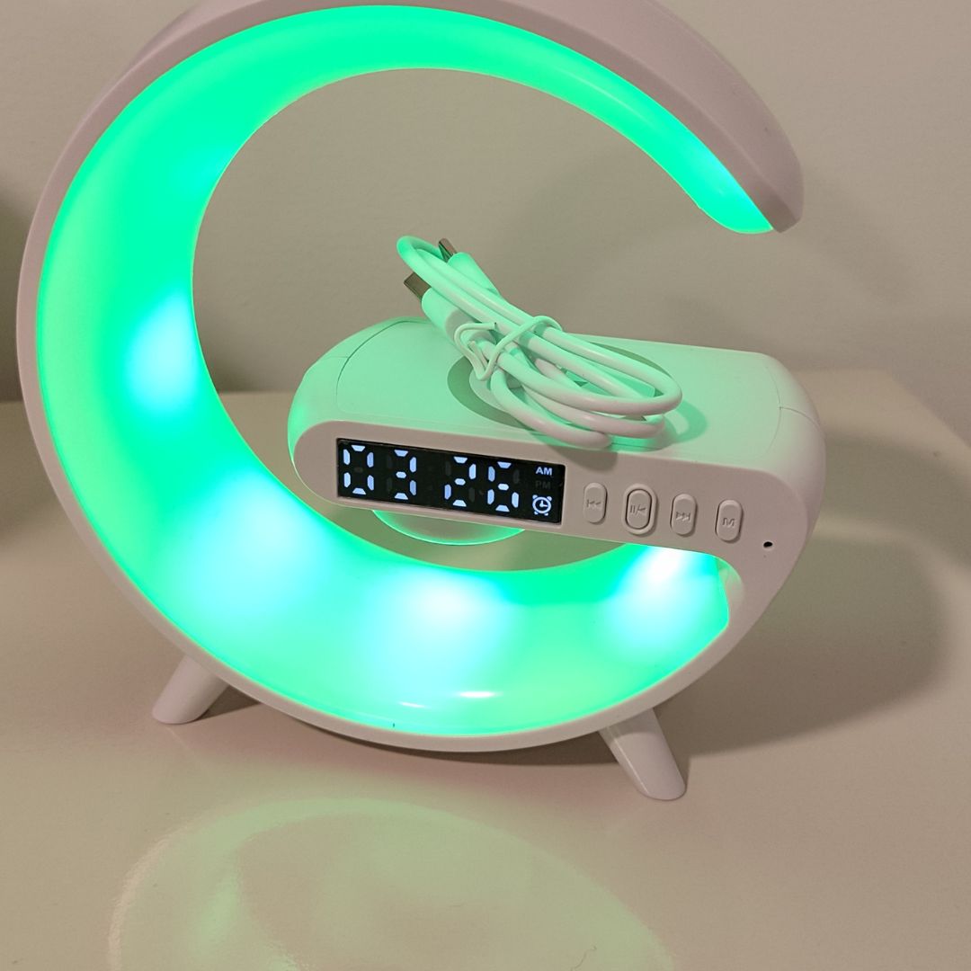 Lámpara G Inteligente 4-en-1 para Tu Espacio de Enfoque.